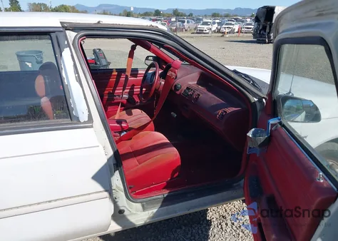 1992 Ford Tempo Gl z USA, uszkodzony, nr VIN 2FAPP36X2NB112438